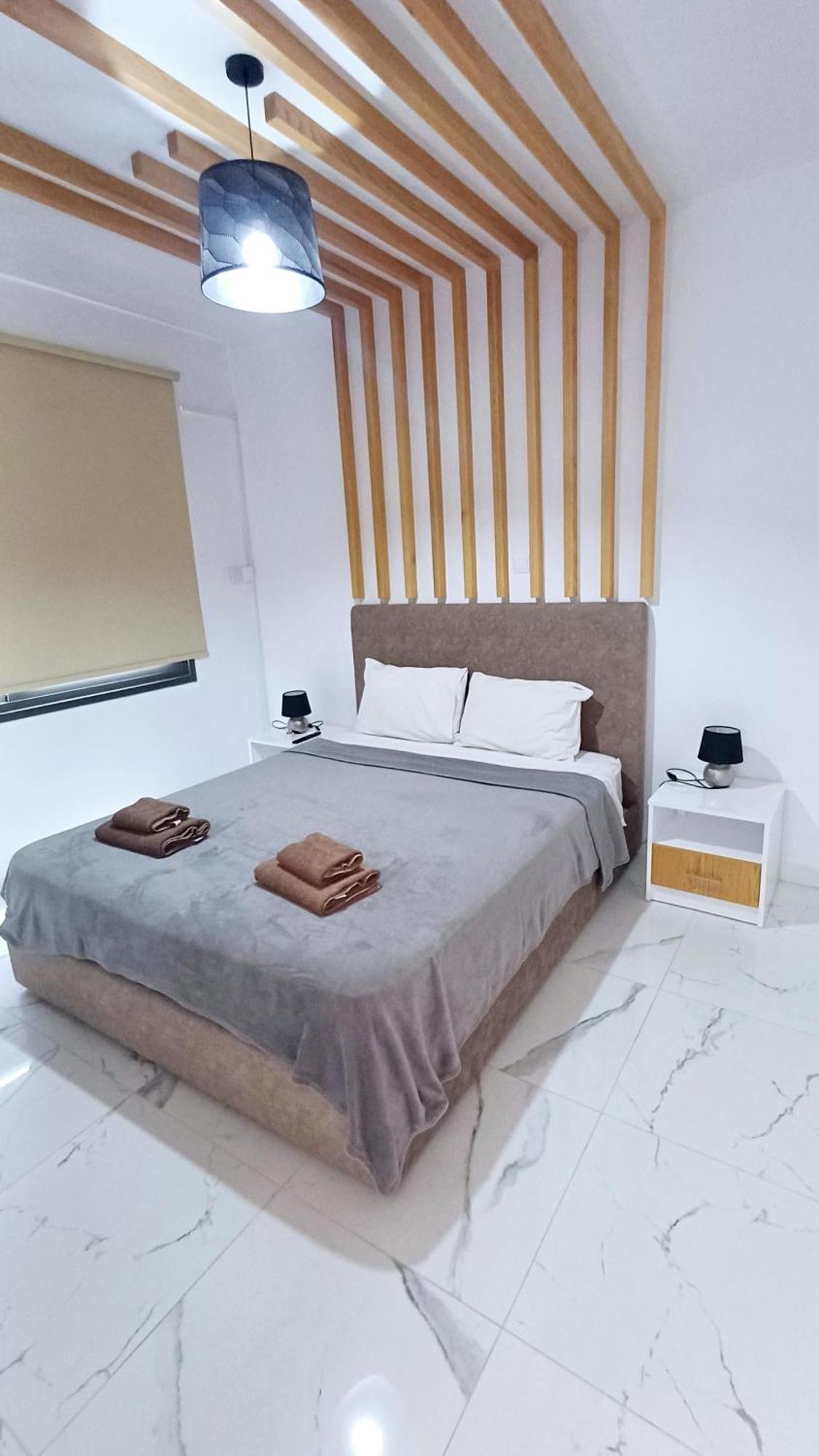 Sea Side Appartment In Kato Paphos Buitenkant foto